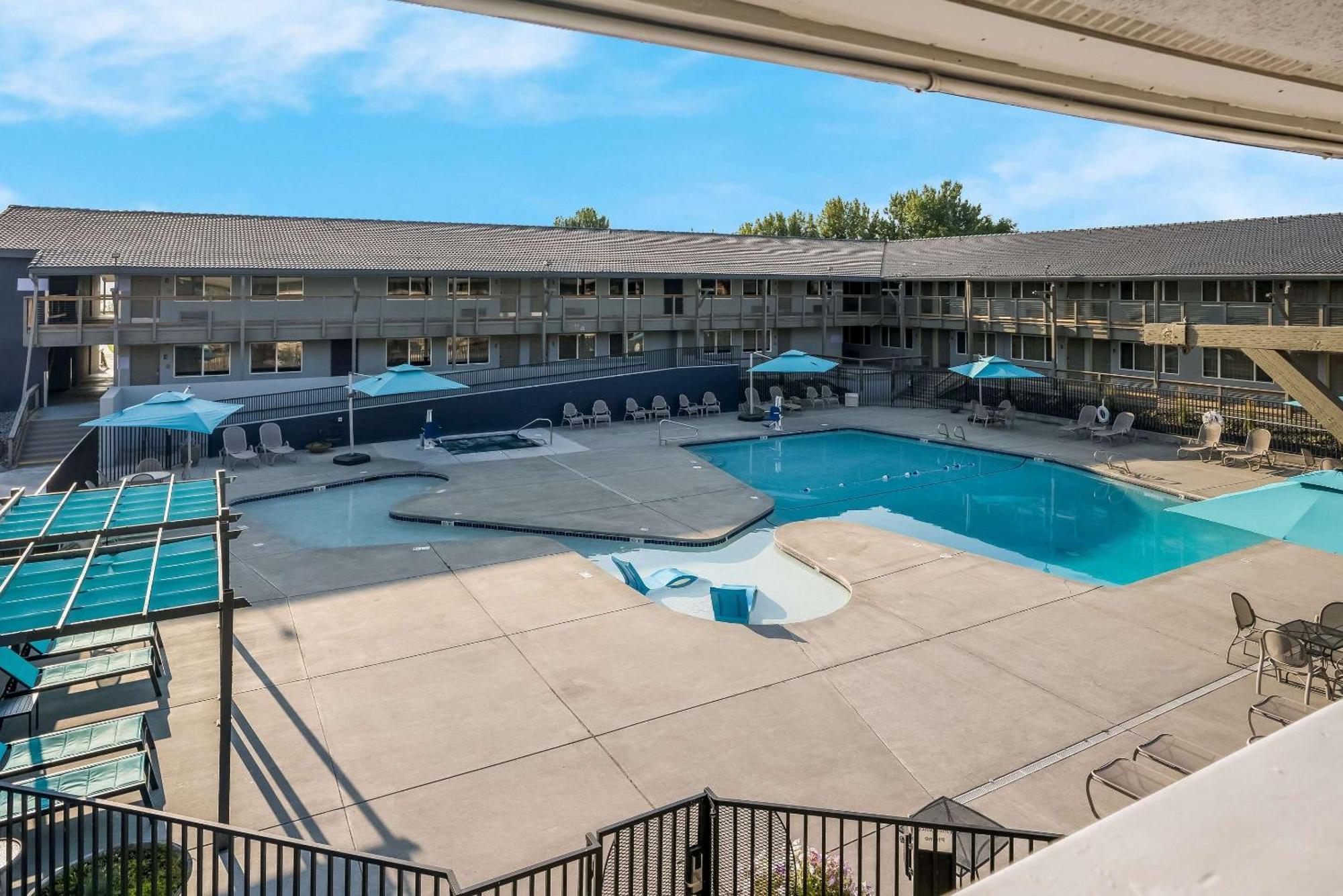 Richland Riverfront Hotel And Conference Center, Ascend Hotel Collection Εξωτερικό φωτογραφία